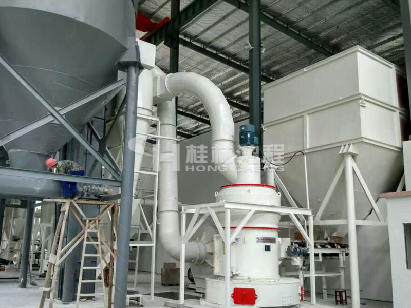 白云石磨粉機(jī) 白云石礦 雷蒙磨粉機(jī) 白云石磨粉機(jī) 白云石礦 雷蒙磨粉機(jī)