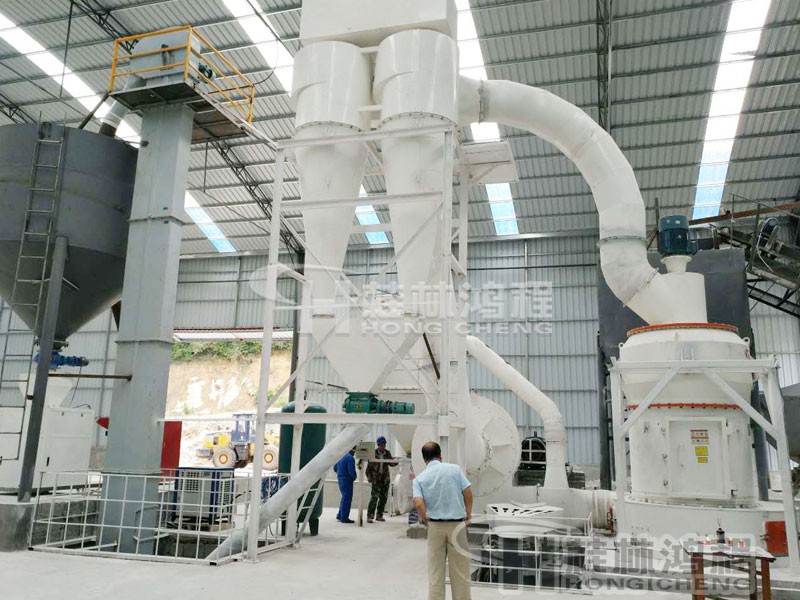 硅礦石100目雷蒙磨粉機(jī)多少錢一臺(tái)