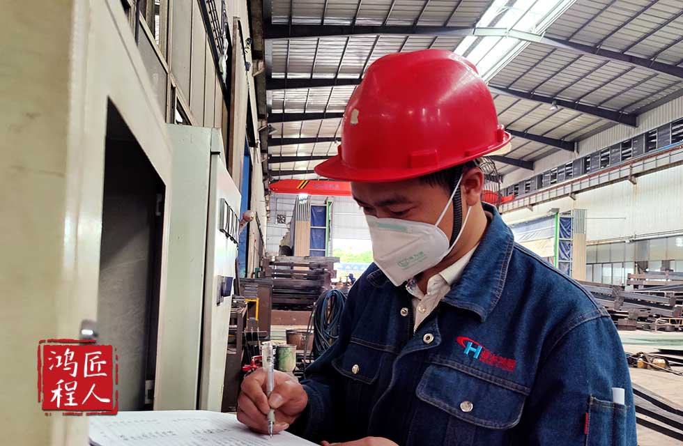 【鴻程匠人】“鋼鐵裁縫”王建軍 “焊”衛精彩人生 【鴻程匠人】“鋼鐵裁縫”王建軍 “焊”衛精彩人生