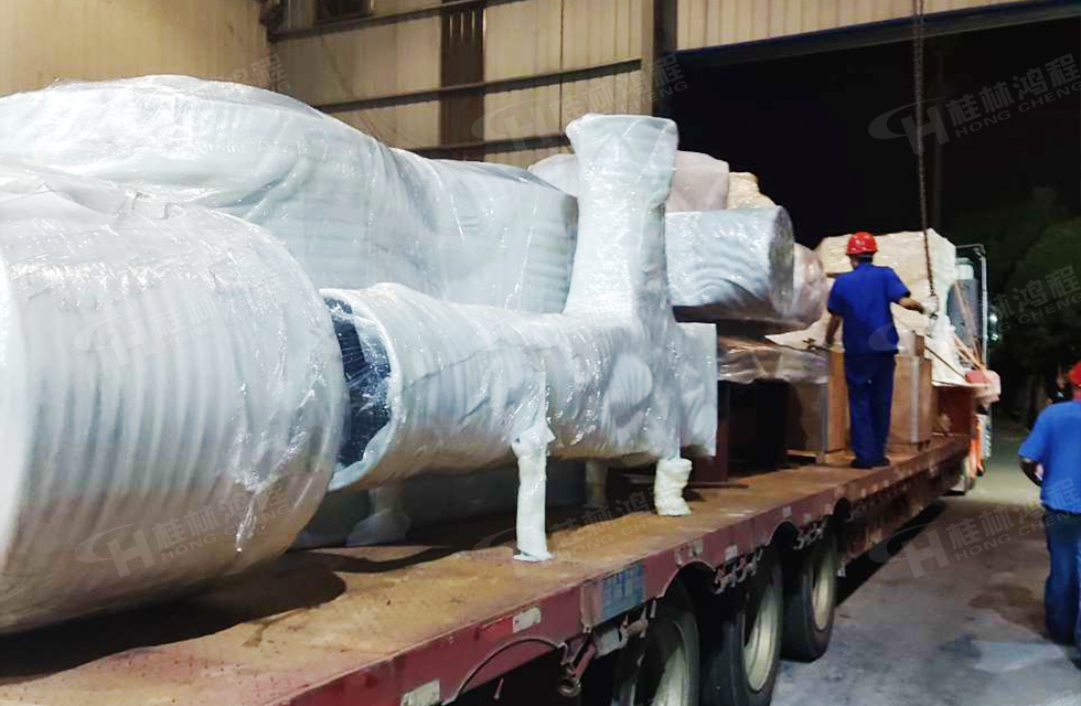 【發(fā)貨】海內(nèi)外訂單火爆，大批鴻程設(shè)備奔赴全球！