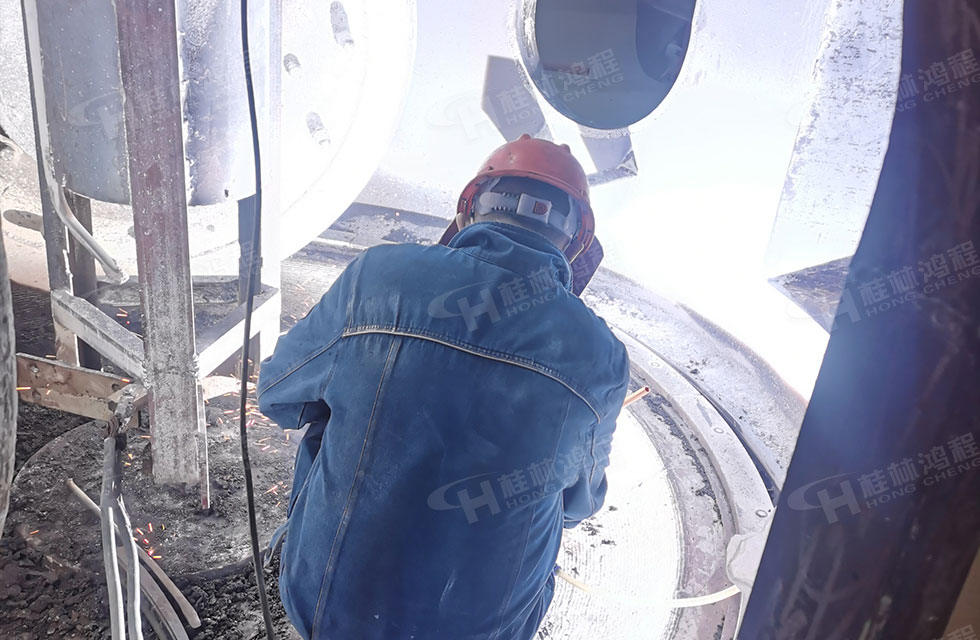 點贊！鴻程榜樣！無懼炙烤，追求卓越，實現服務“超預期”